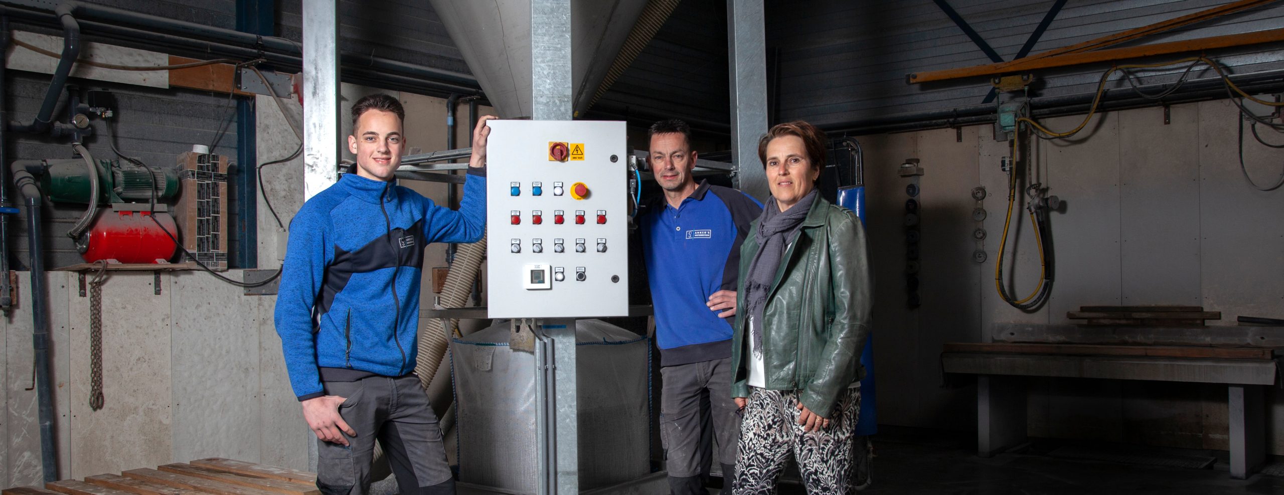 foto natuursteen oss team ankers natuursteen voor hun cnc-machine